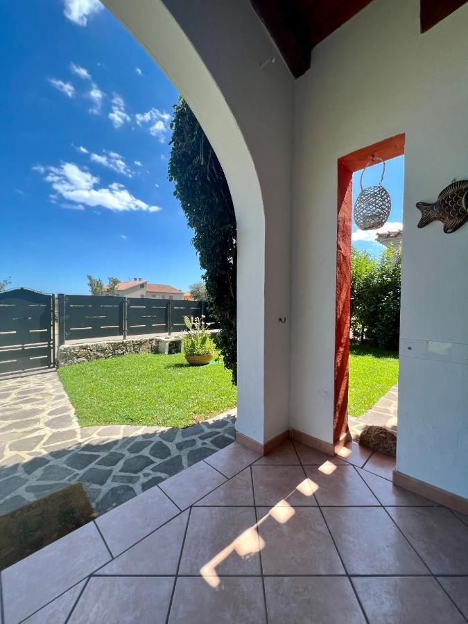 Villa Antonella Сан-Теодоро Екстер'єр фото